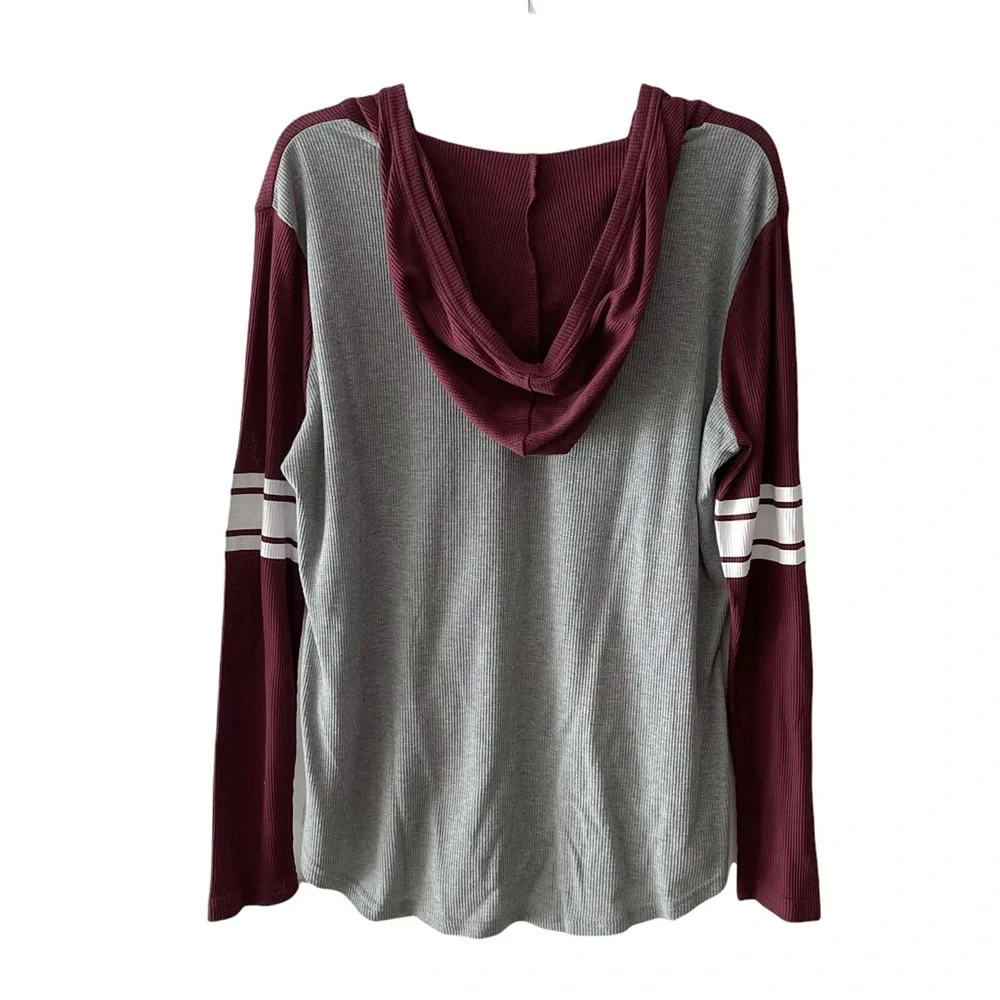 just be NYC Thermal Football Style V-neck Hooded Long Sleeve Shirt - Picture 7 of 16